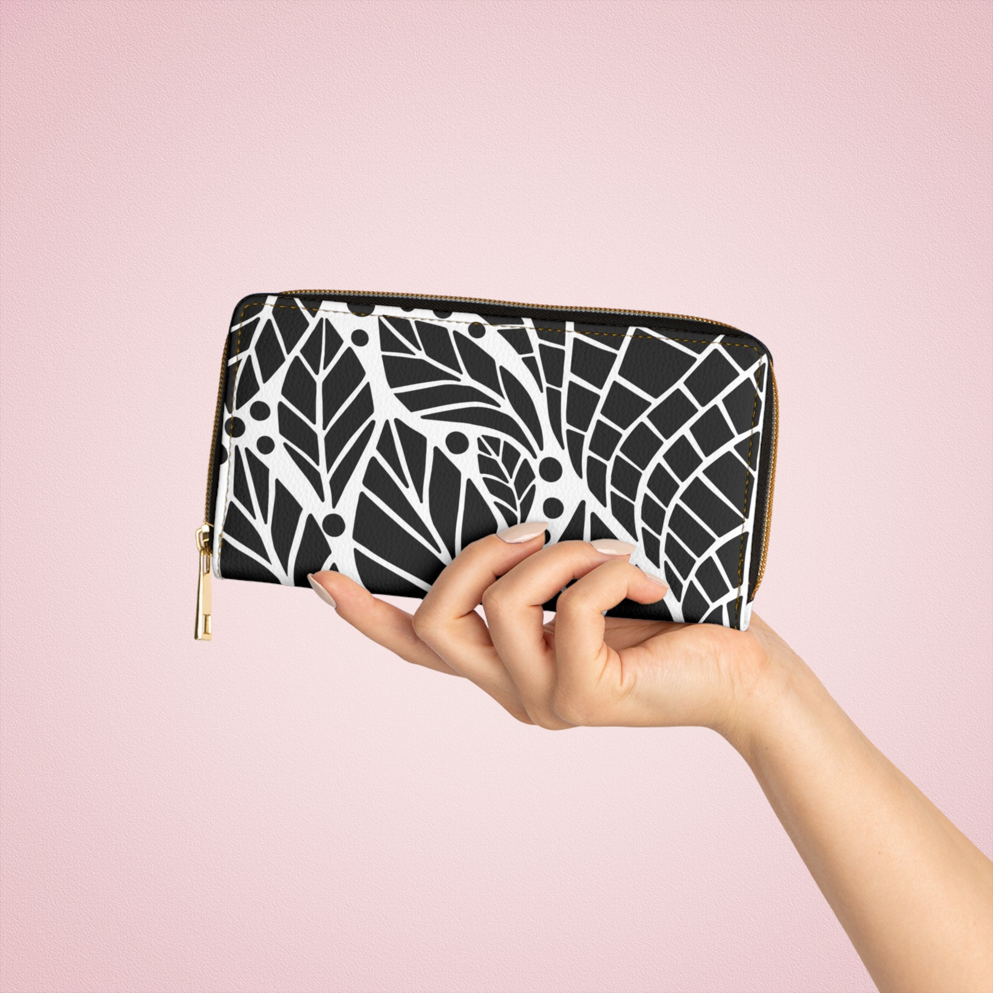 Chic Black & White Leaf Zipper Wallet, Stylish Clutch, Everyday Organizer, Gift for Her, Floral Fashion Accessory
