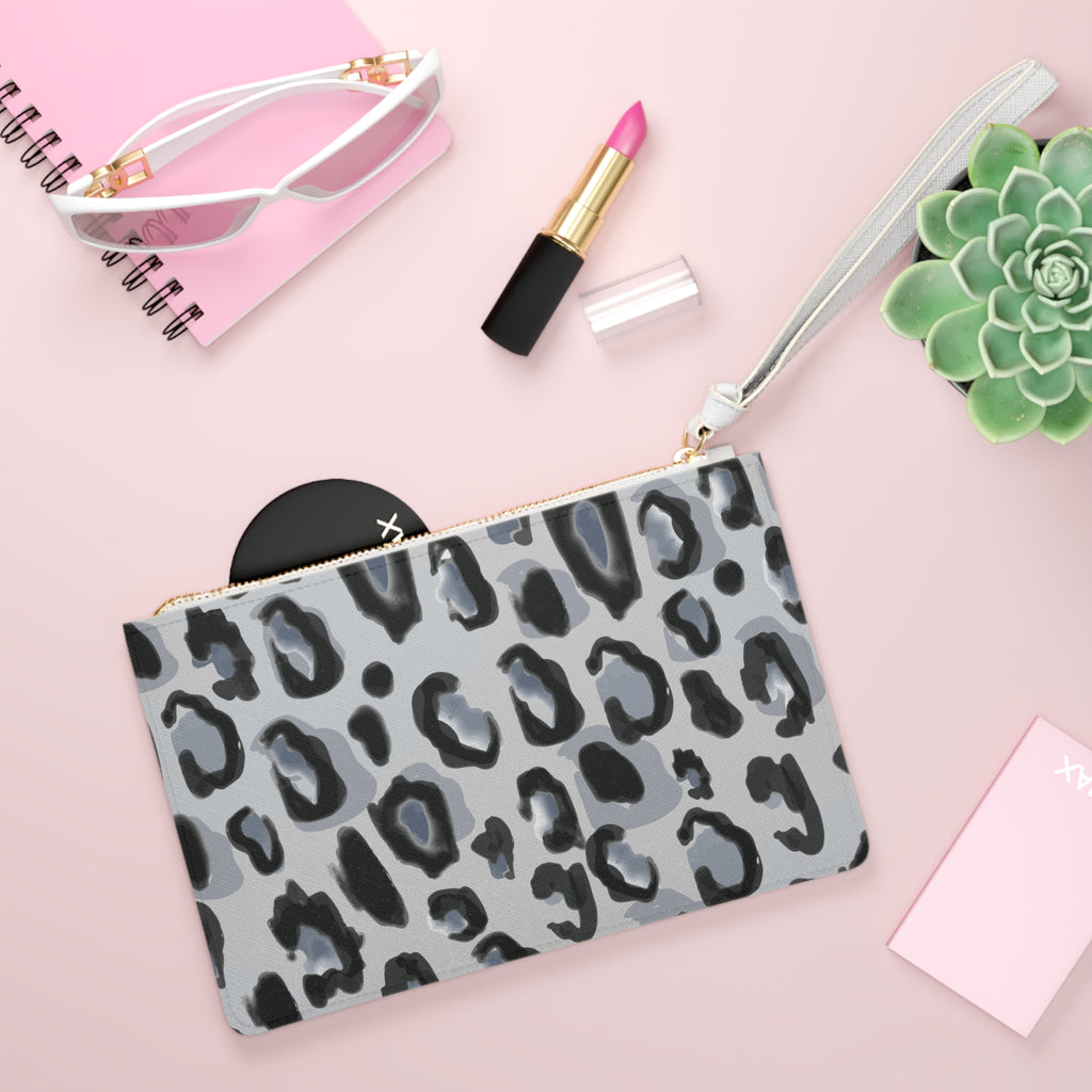 Chic Leopard Print Clutch Bag, Elegant Handheld Purse for Night Out, Fashion Accessory, Gift for Her, Trendy Evening Bag, Stylish Organizer