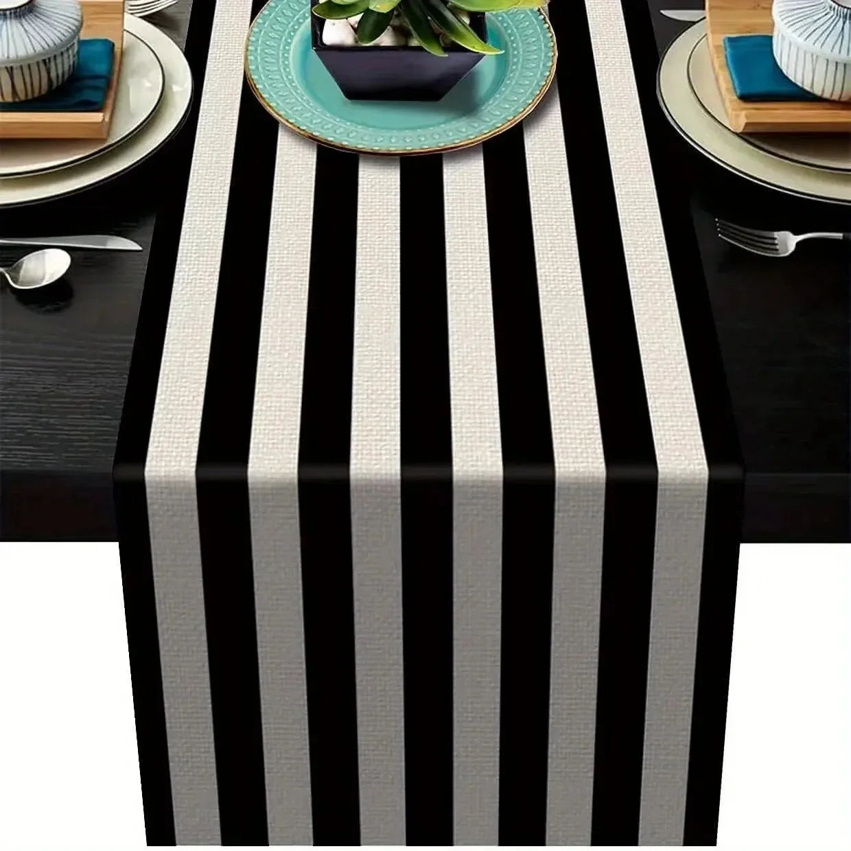 1 pc Geometric Stripe Linen Table Runner, Modern Simple Black AndWhite Plaid Classic Vintage Table Cloth, Home Decoration 1pc Geo