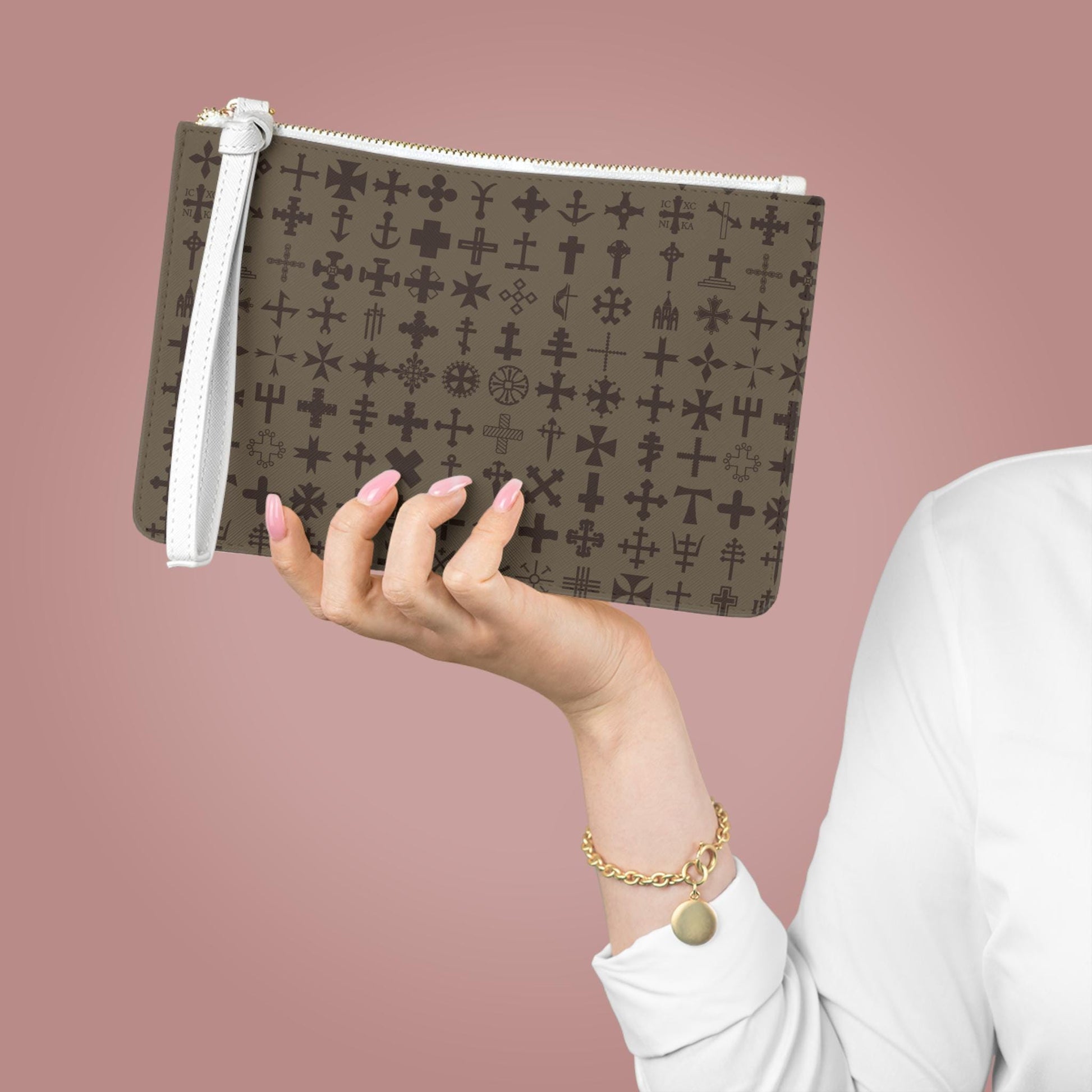 Elegant Minimalist Clutch Bag, Boho Chic Purse, Versatile Everyday Handbag, Unique Gift for Her, Stylish Travel Accessory - A Kingdom Lifestyle