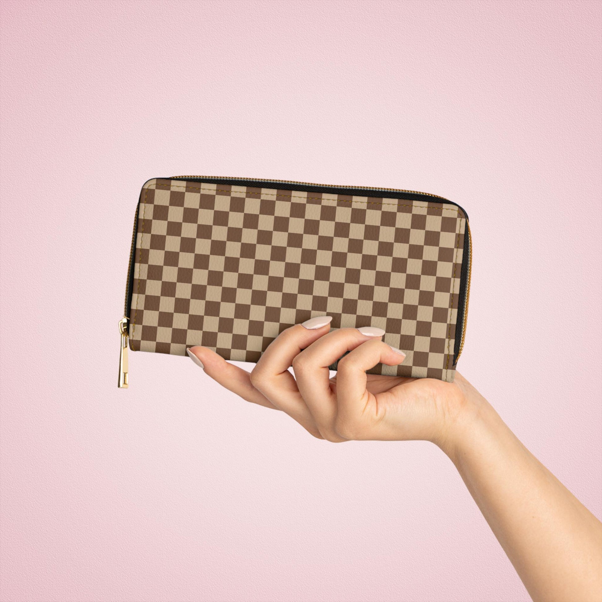 Chic Brown Checkered Zipper Wallet, Stylish Cardholder, Gifts for Her, Travel Organizer, Fashion Accessory, Everyday Use - A Kingdom Lifestyle