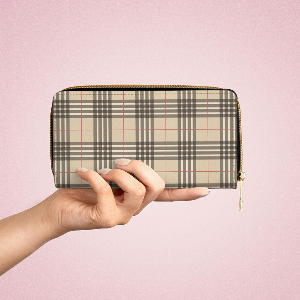 Chic Plaid  Zipper Wallet | Classic Plaid Design, Stylish Clutch, Perfect Gift for Her, Everyday Use, Fashion Accessory - A Kingdom Lifestyle